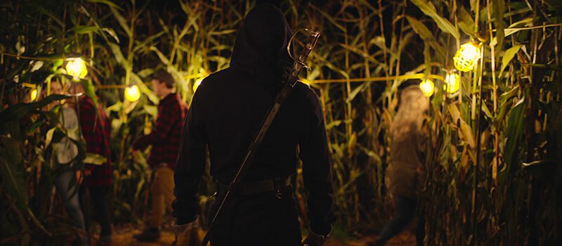 Ce qui arrive sur Netflix pour Halloween 2021 8 il y a quelqu'un dans ta maison netflix 1