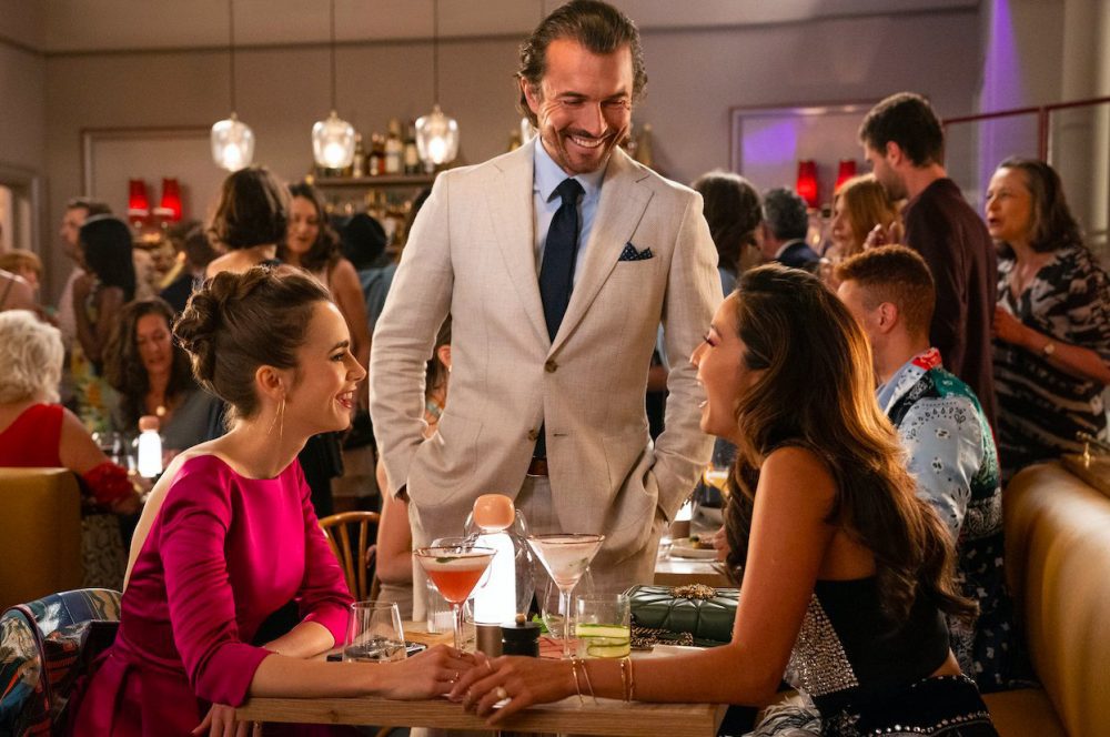 'Emily in Paris' Saison 2: arrive sur Netflix en décembre 2021 et tout ce que nous savons jusqu'à présent 13 Emily à Paris Saison 2 Premier coup d'oeil 4