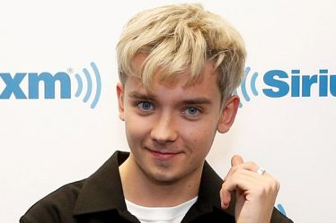 Asa Butterfield : 14 faits sur le Sex Education étoile que vous devez savoir - 5