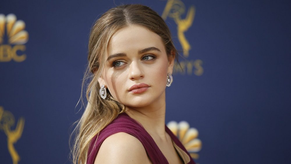 Joey King Netflix Movie 'Uglies': Tout ce que nous savons jusqu'à présent 5 Ap 18261026751087 E1604107621765