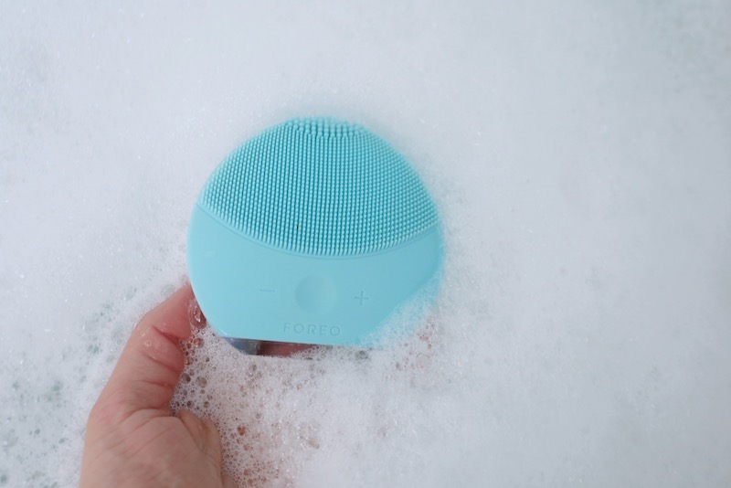FOREO LUNA Mini 2 Review et le secret d'une peau parfaite 13 FOREO LUNA Mini 2 Review et le secret d'une peau parfaite - 12