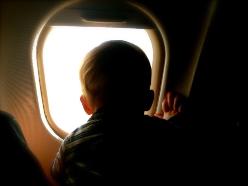 Quoi emporter sur un vol avec de jeunes enfants 14 Quoi emporter sur un vol avec de jeunes enfants - 13