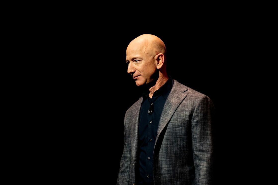 Elon Musk, Bernard Arnault... Les 10 milliardaires dont la fortune dépasse les 100 milliards de dollars › Geeky News - 15