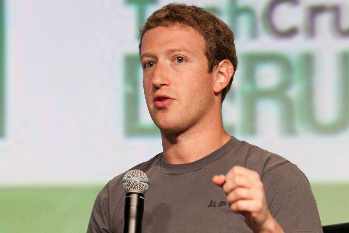 Elon Musk, Bernard Arnault... Les 10 milliardaires dont la fortune dépasse les 100 milliards de dollars › Geeky News - 5