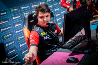 Virtus Pro remplace SANJI par FL1T devant le Major - 7