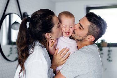 Parents et enfants sans enfants : un neuroscientifique explique qui est le plus heureux - 8
