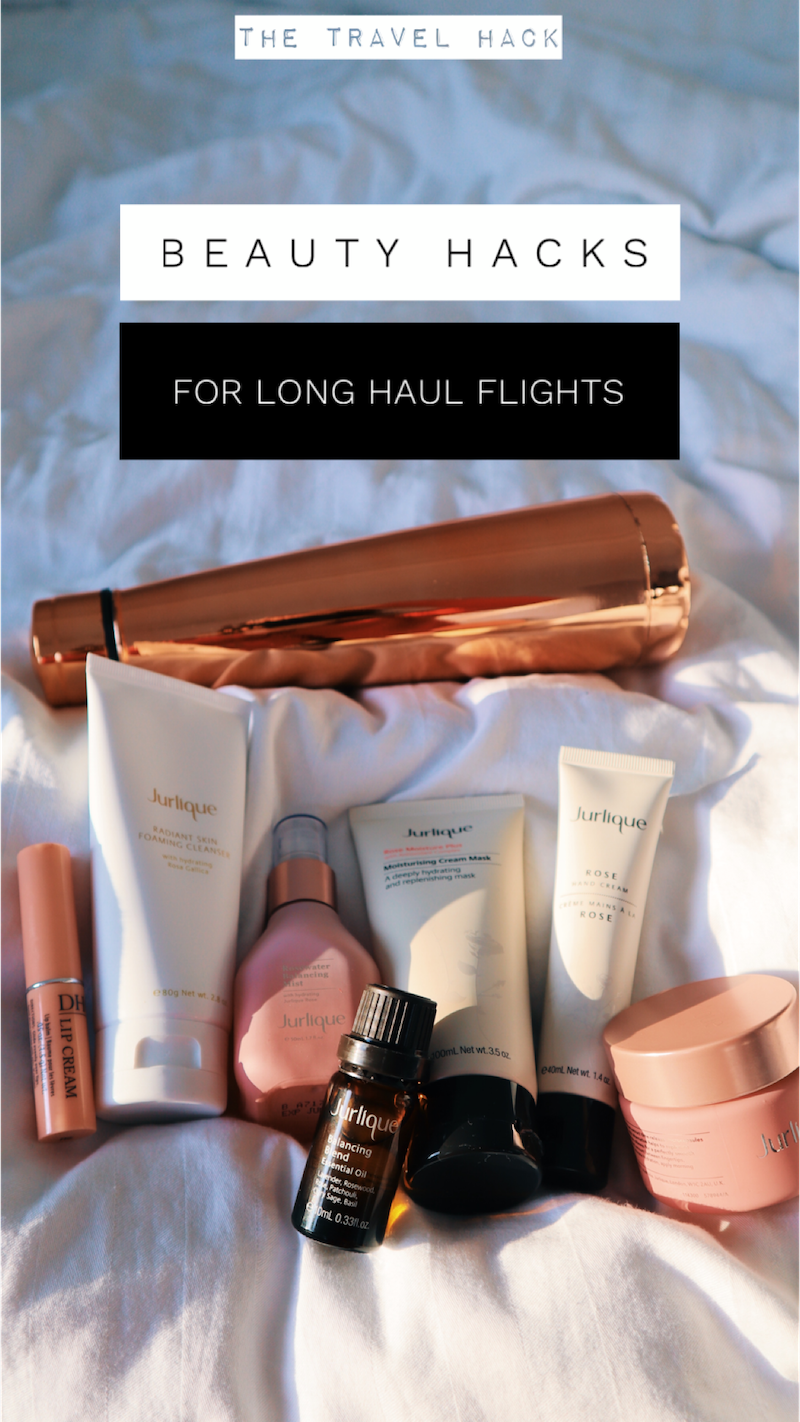 Produits de beauté de rêve et astuces pour les vols long-courriers 27 Produits de beauté et astuces pour les vols long-courriers. Descendez de cet avion rayonnant !