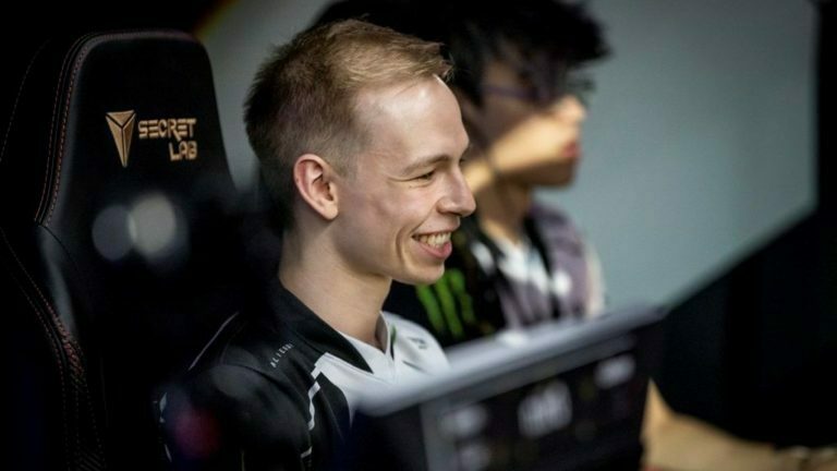 Paramètres, réticule et modèle de vue d'EliGE pour CS:GO 2 Paramètres, réticule et modèle de vue d'EliGE pour CS:GO - 1