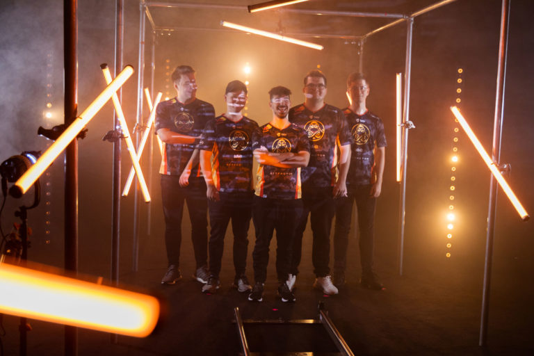 Dycha brille, ENCE bat BIG pour se qualifier pour la Legends Stage au PGL Stockholm Major 2 Dycha brille, ENCE bat BIG pour se qualifier pour la Legends Stage au PGL Stockholm Major - 1