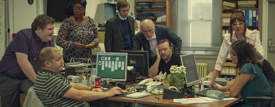 'After Life' Saison 3: Date de sortie de Netflix et à quoi s'attendre 4 'After Life' Saison 3: Date de sortie de Netflix et à quoi s'attendre - 3