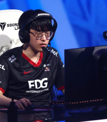 EDG Scout nommé MVP dans la série de finales mondiales 2021 contre DWG KIA 28 EDG Scout nommé MVP dans la série de finales mondiales 2021 contre DWG KIA - 27