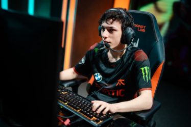 Adam explique pourquoi il a voulu quitter Fnatic, donne son point de vue sur les Mondiaux 2021 - 7