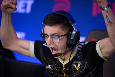 Vitality écrase Entropiq dans le décideur de la série pour se qualifier pour les éliminatoires du PGL Stockholm Major - 5