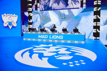 Les MAD Lions ont bouleversé G2 pour créer une égalité à 5 équipes pour la première fois en 2022 LEC Summer Split - 9