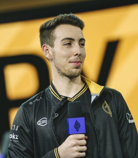 Golden Guardians révèle le personnel d'entraîneurs complet du LCS 2022 avec Stixxay dans un rôle d'entraîneur à temps plein 14 Golden Guardians révèle le personnel d'entraîneurs complet du LCS 2022 avec Stixxay dans un rôle d'entraîneur à temps plein - 13