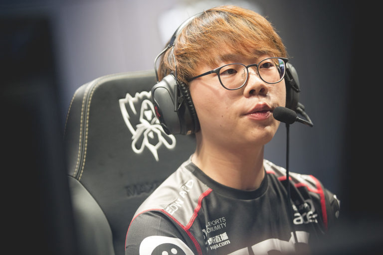 L'ancien champion du monde de la Ligue PawN rejoint Liiv Sandbox en tant qu'entraîneur de position 2 L'ancien champion du monde de la Ligue PawN rejoint Liiv Sandbox en tant qu'entraîneur de position - 1