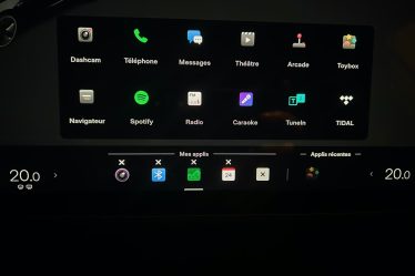 Tesla publie une grosse mise à jour pour Noël 🆕 › Geeky News - 5
