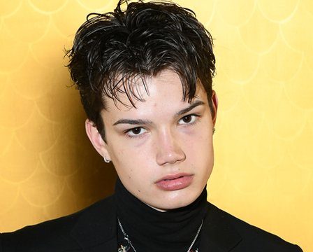Ian Jeffrey : 11 faits sur le mannequin et le frère de James Charles que vous devez savoir 69 Ian Jeffrey : 11 faits sur le mannequin et le frère de James Charles que vous devez savoir - 68
