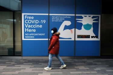 le maire de New York impose la vaccination obligatoire au secteur privé – Sciences et Avenir › Geeky News - 5