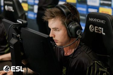 Sous-marins NiP dans l'académie AWPer phzy pour les dev1ce malades avant la demi-finale d'hiver des IEM contre G2 - 9
