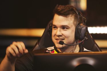 Vanity "satisfait" du support des champions VCT mais dit que Cloud9 ne peut pas "trop ​​penser" contre Liquid comme ils l'ont fait contre Fnatic - 27