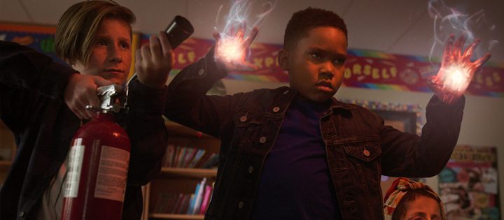 Premier aperçu de ce qui arrive sur Netflix en février 2022 4 élever dion saison 2 netflix février 2022