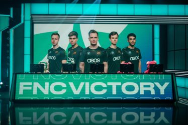 Fnatic a battu Vitality lors d'une confrontation en super équipe et impressionne dans le match de la semaine du LEC - 9