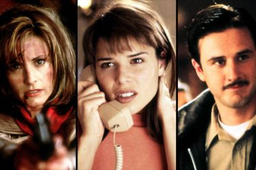 Courteney Cox révèle que Dewey était censé mourir dans le premier film Scream - 13