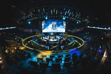 L'entraîneur des T1 Challengers, Roach, suspendu pour falsification, malgré l'appel pour reconsidérer l'interdiction de 4 matchs - 7