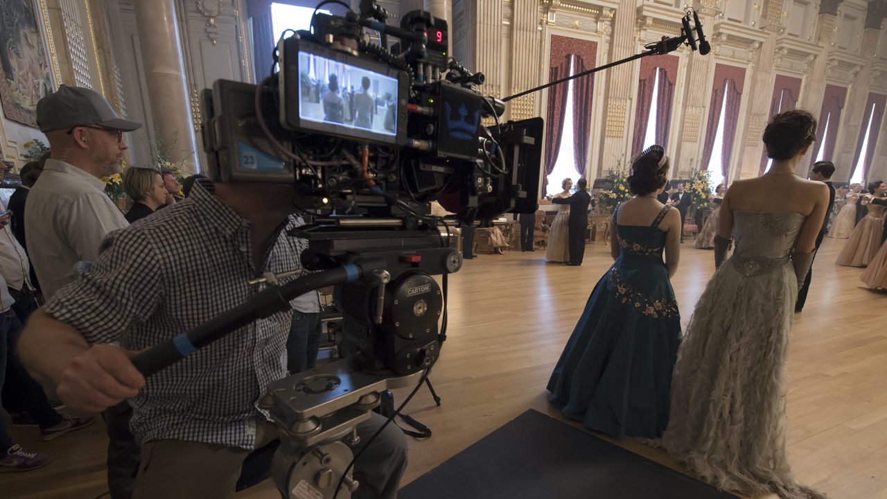 Le tournage de la saison 6 de "The Crown" commence en août 2022 2 Le tournage de la saison 6 de "The Crown" commence en août 2022 - 1