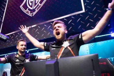 Le piétinement surprise dans l'une des plus grandes rivalités de CS:GO se termine avec FaZe dans la tranche inférieure de Katowice - 9