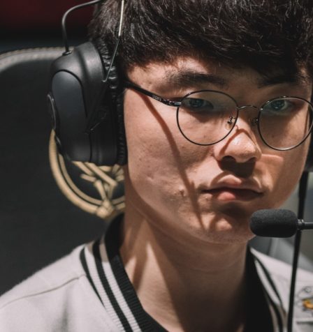 Faker furieux après le vol du pentakill par son coéquipier de T1 Oner 88 Faker furieux après le vol du pentakill par son coéquipier de T1 Oner - 87