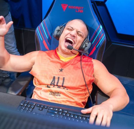 Tyler1 montre sa mécanique Rakan, aide son équipe à marquer un triple kill 846 Tyler1 montre sa mécanique Rakan, aide son équipe à marquer un triple kill - 845