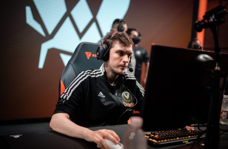 Vitality décroche sa première victoire du Spring Split du LEC 2022 contre l'équipe BDS 2 Vitality décroche sa première victoire du Spring Split du LEC 2022 contre l'équipe BDS - 1
