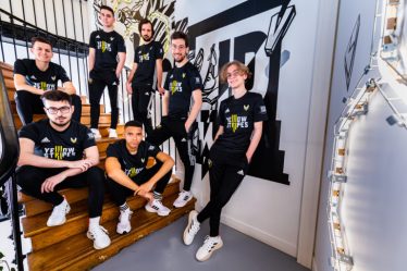 Team Vitality s'associe à Adidas pour créer une équipe Open Tour appelée Yellow Stripes - 9