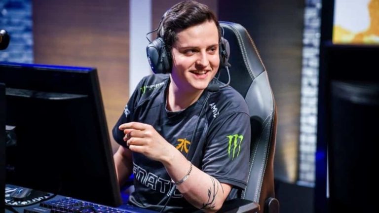 SOAZ : « Dota est plus amusant parce que la Ligue est beaucoup plus basée sur l'équipe » 2 SOAZ : « Dota est plus amusant parce que la Ligue est beaucoup plus basée sur l'équipe » - 1