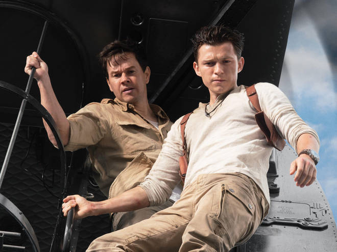Tom Holland pensait que Mark Wahlberg lui avait offert un jouet sexuel et je crie 4 Inexploré