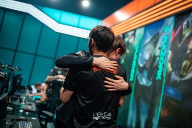 Hylissang sort son classique Pyke, aide Fnatic à maintenir l'égalité pour la 2e place avec une victoire catégorique sur G2 Esports - 9