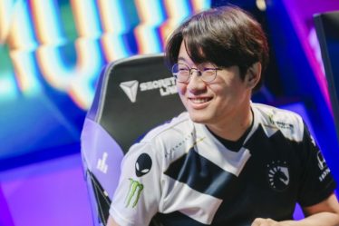 CoreJJ a acquis sa carte verte, selon la base de données mondiale des contrats de Riot - 5