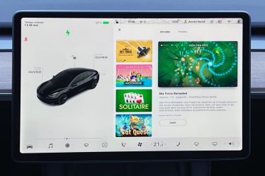 Tesla envisagerait d’ouvrir son propre App Store › Geeky News - 5