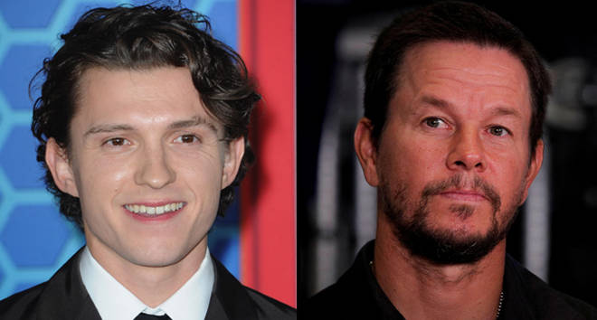 Tom Holland pensait que Mark Wahlberg lui avait offert un jouet sexuel et je crie 3 Tom Holland dit qu'il pensait que Mark Wahlberg essayait de lui faire une proposition.