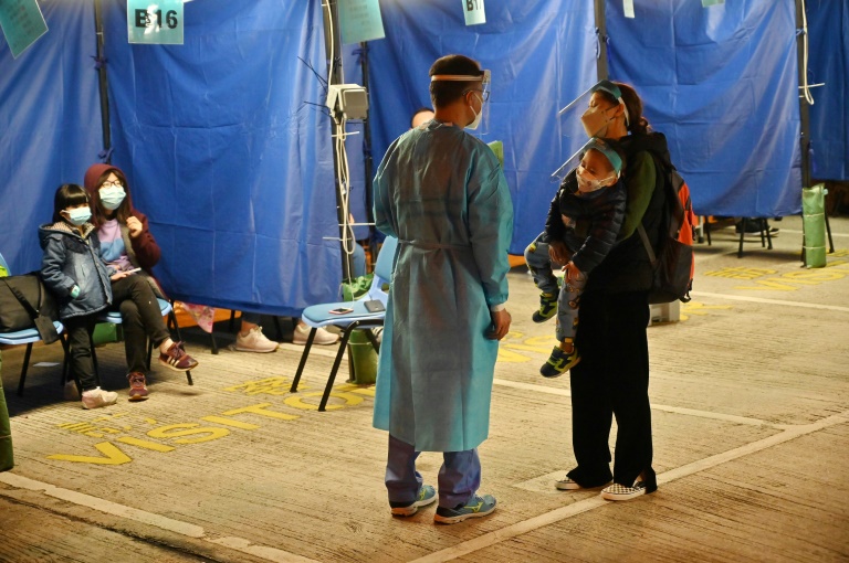 à Hong Kong, les hôpitaux submergés par Omicron – Sciences et Avenir › Geeky News 2 à Hong Kong, les hôpitaux submergés par Omicron – Sciences et Avenir › Geeky News - 1