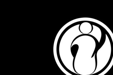 Invictus Gaming a bouleversé JD Gaming, un peu plus près dans la course aux séries éliminatoires de la LPL - 5