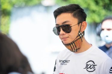 100 voleurs passent devant Cloud9, se déplacent à moins d'un match de la première place dans LCS Spring Split - 7