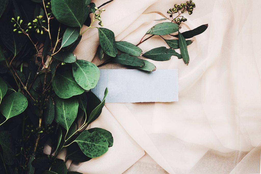 5 conseils pour choisir le meilleur revêtement de canapé 5 Comment choisir un tissu en soie de haute qualité