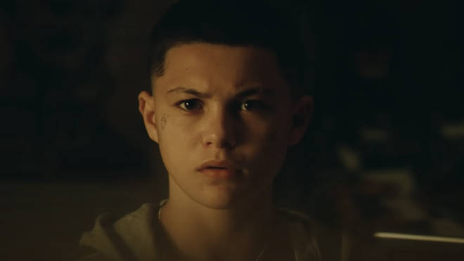 Qui meurt dans le final de la saison 2 d'Euphoria ? Fès meurt-il ? 7 Ashtray meurt-il dans Euphoria saison 2 ?