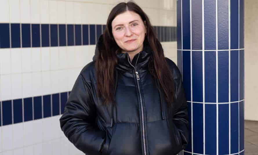 "Nous voulons juste être en sécurité" : attentes des visas et frustration des Ukrainiens à Calais | Réfugiés 3 Vera Pitchuk