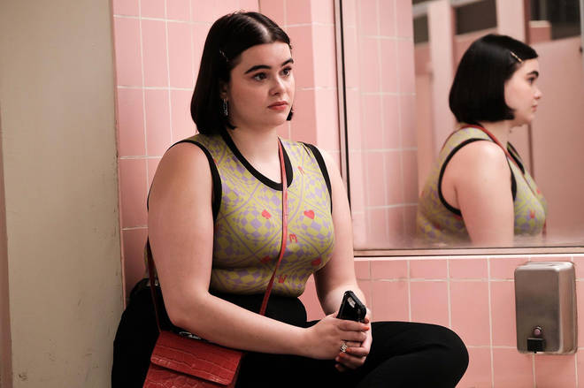 Barbie Ferreira d'Euphoria répond pour la première fois aux rumeurs dramatiques de Sam Levinson 4 L'histoire de Kat dans Euphoria saison 2 existait à peine