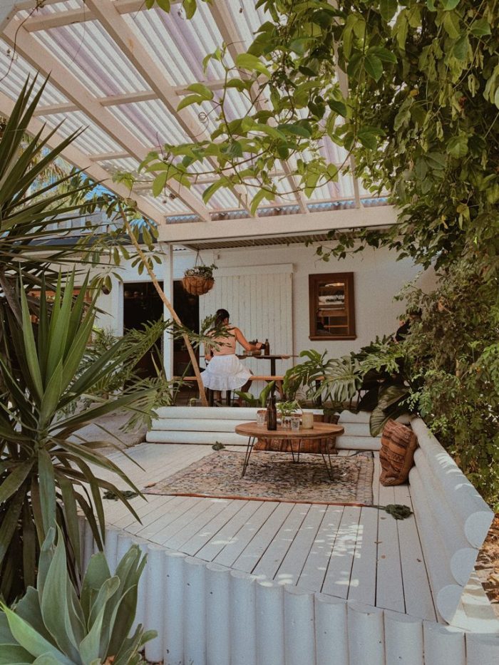 Transformez l'espace extérieur de votre maison avec ces idées parfaites ! 4 Idées créatives de pergola pour transformer un espace extérieur