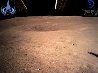 L'alunissage sur la face cachee de la Lune